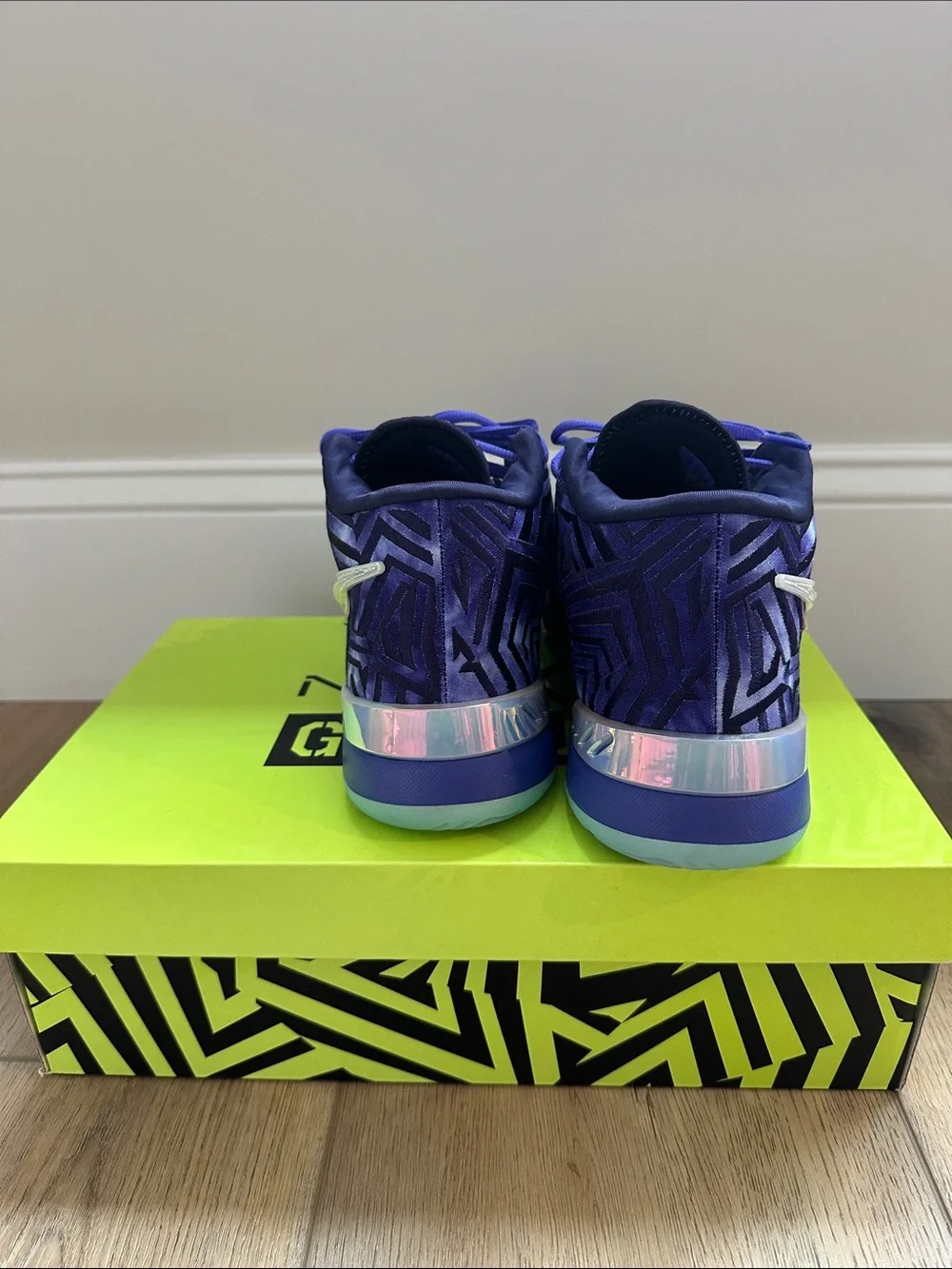 MEN’S NIKE LBJ NXXT GENISUS QS